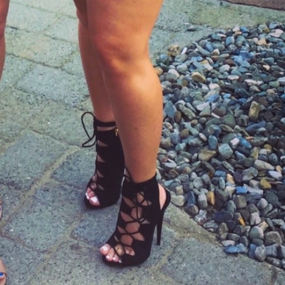 Giuseppe Zanotti ALIEN/WABY115 lace up black suede heels - Picture 1 of 9